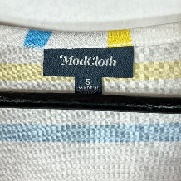 ModCloth Rainbow Striped Sleeveless Tank Top Front Knot Small White - Picture 5 of 6